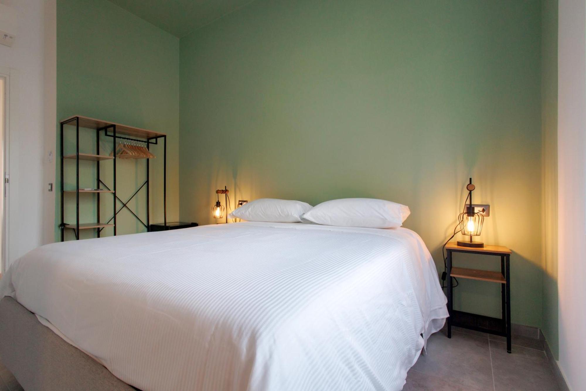 Yourban Hub Guest house *