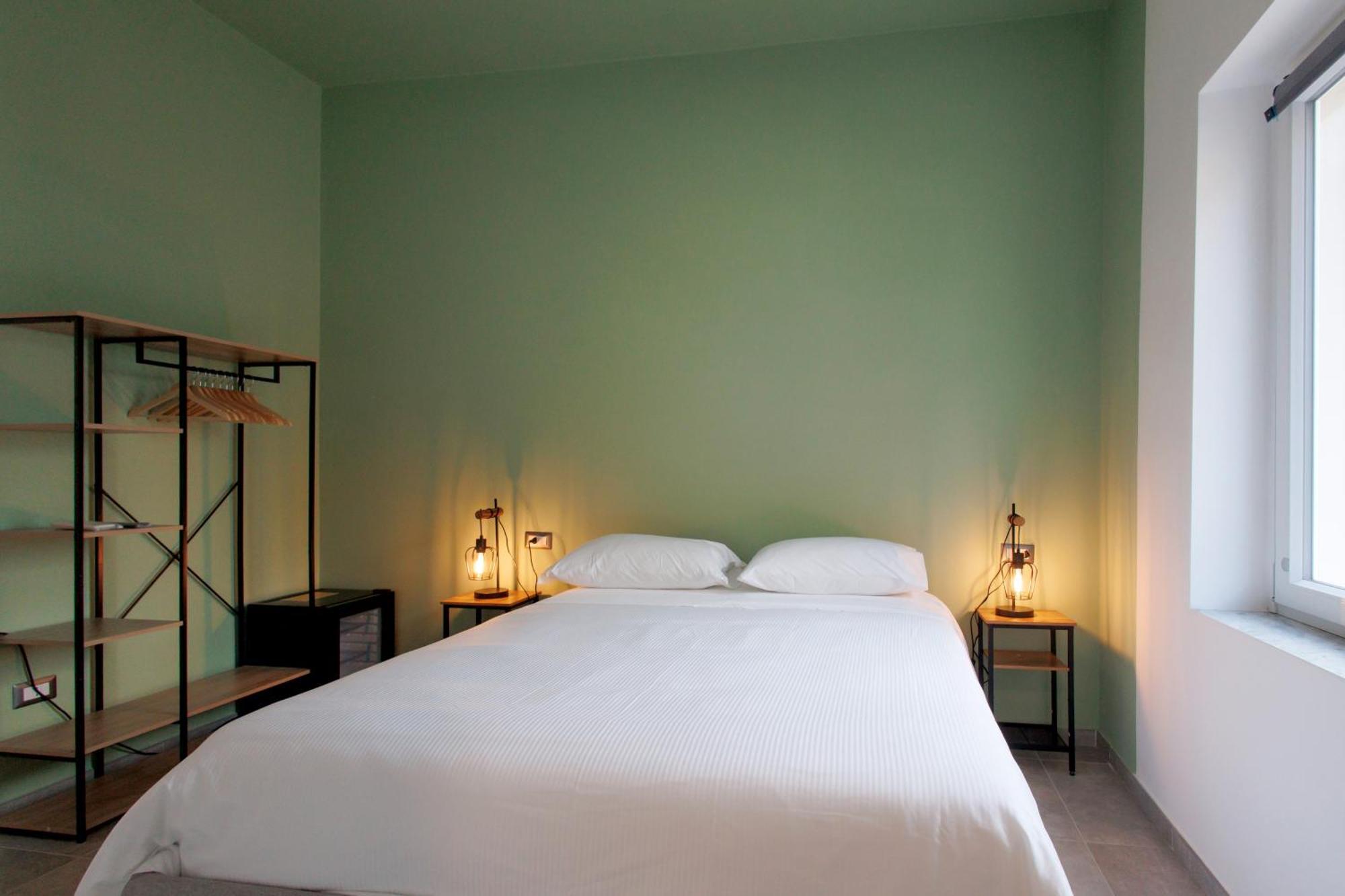 Yourban Hub Guest house *
